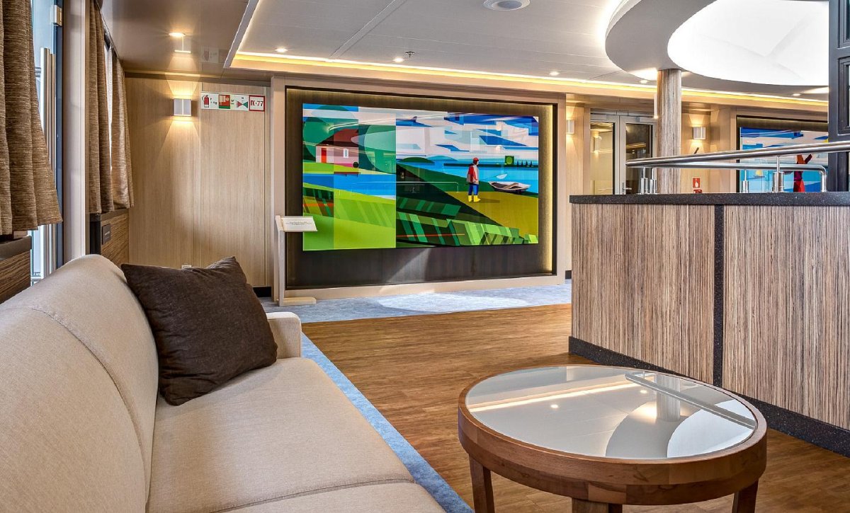 Мустай Каримов теплоход