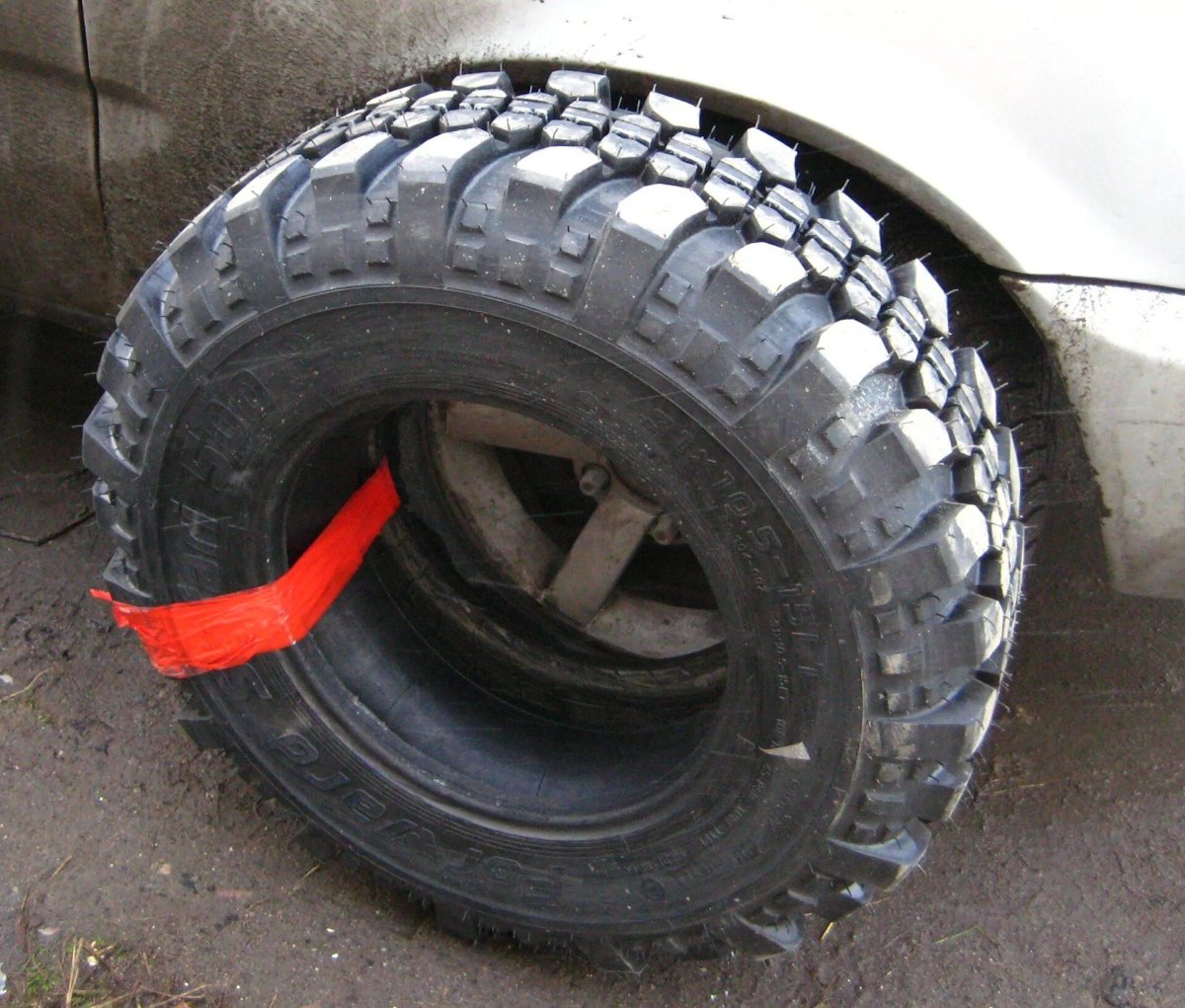 Шины я-569 медведь на УАЗ r15