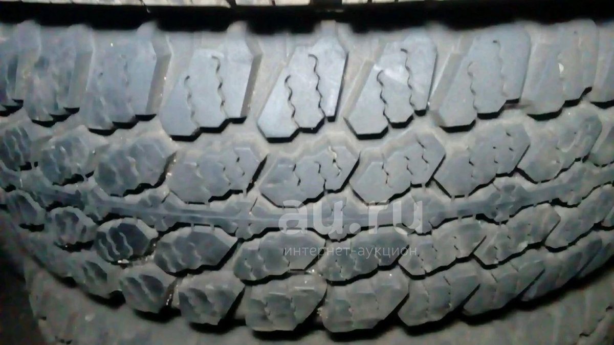 Резина я 471 на УАЗ 15 радиус