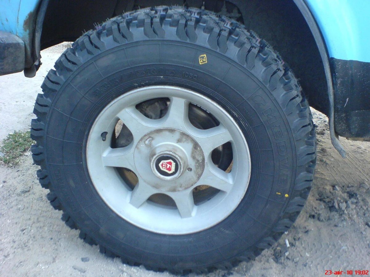 Шины я-569 медведь на УАЗ r15
