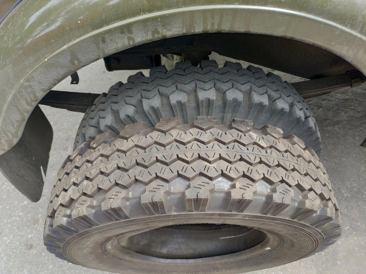 Резина УАЗ медведь r15