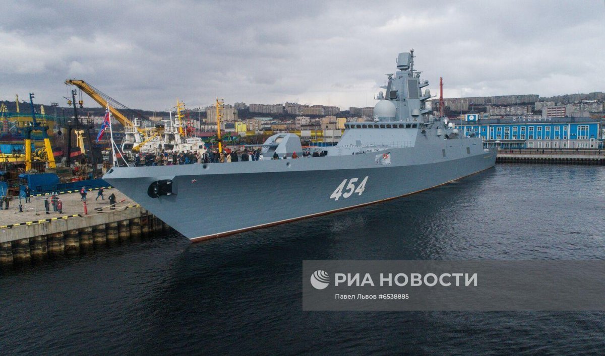 Фрегат Адмирал Макаров