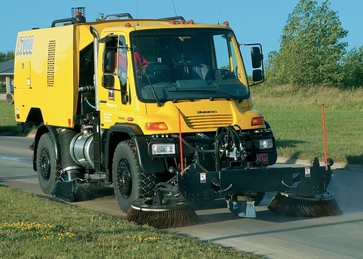 Mercedes Unimog u400