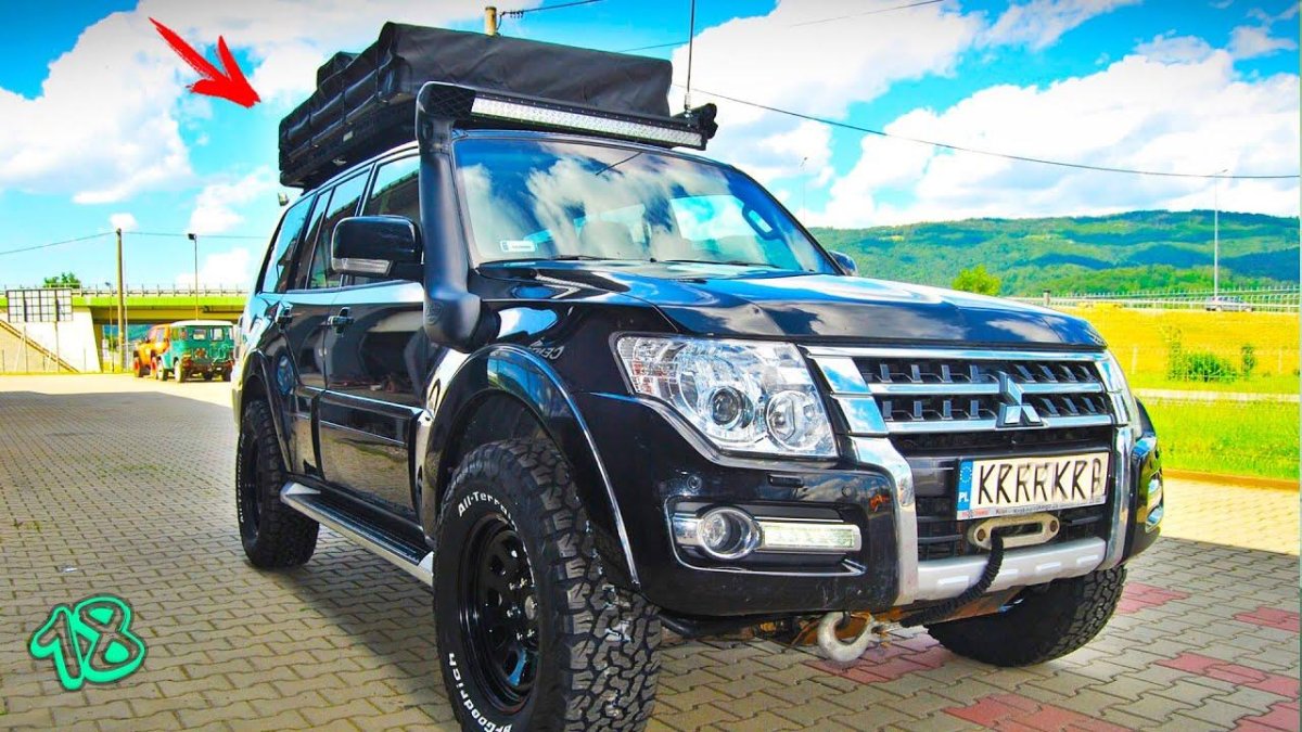 Митсубиси Паджеро 4