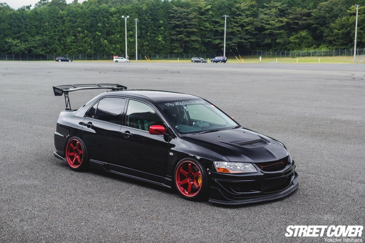 Мицубиси Лансер Эволюшн 9