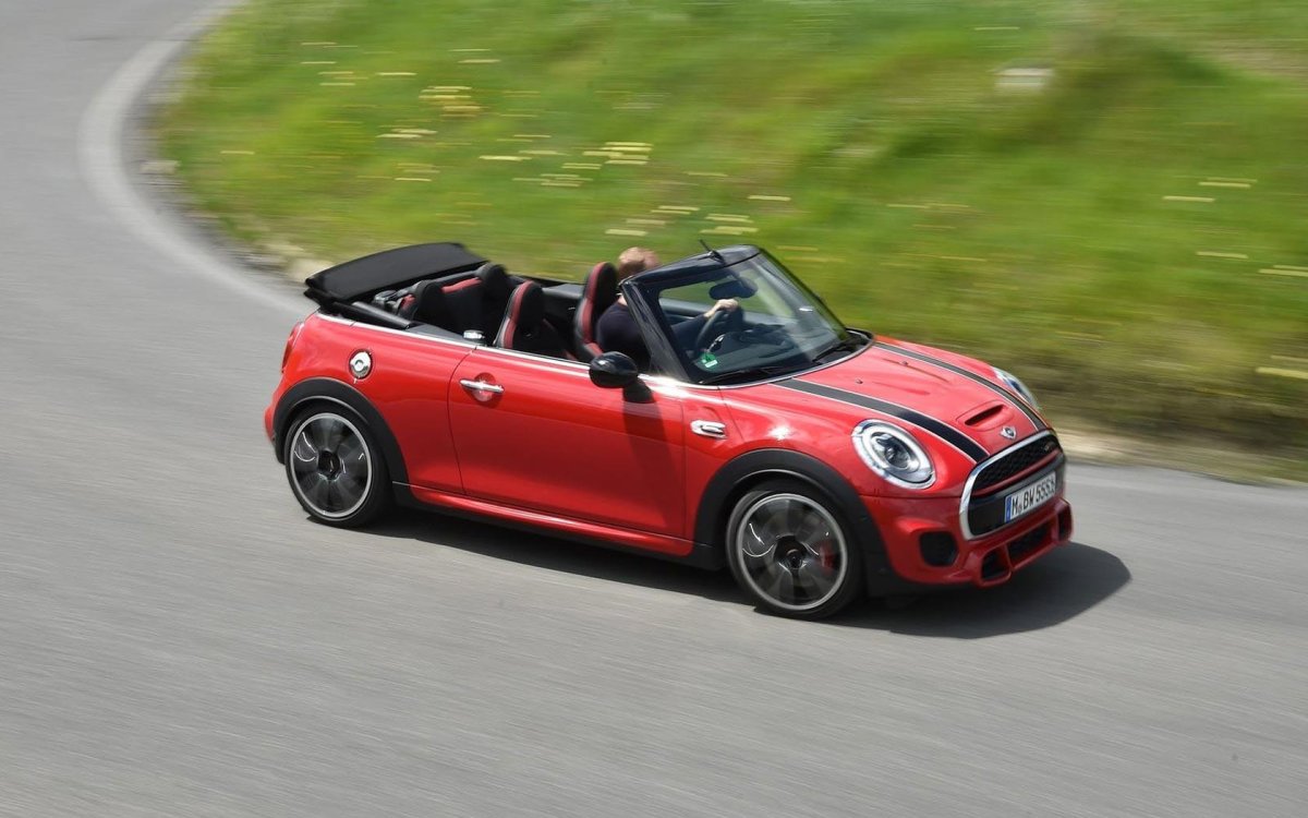 Мини Купер Джон Купер Воркс кабриолет