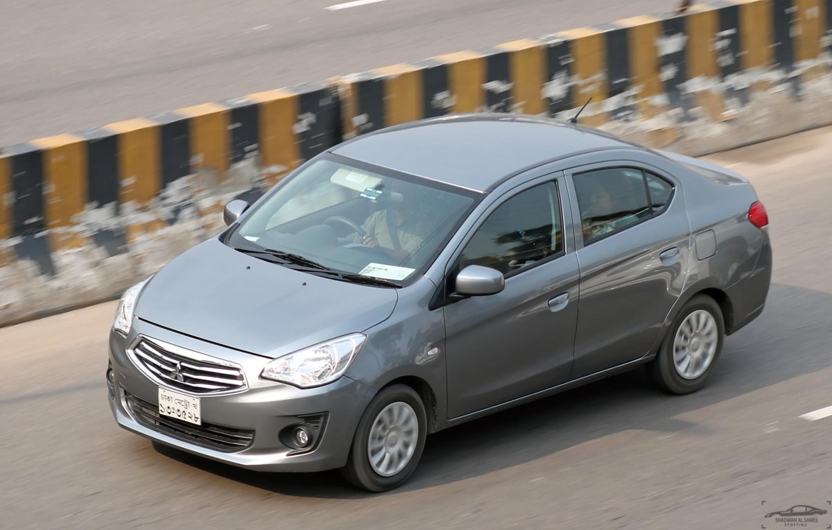 Attrage Mitsubishi 1.2