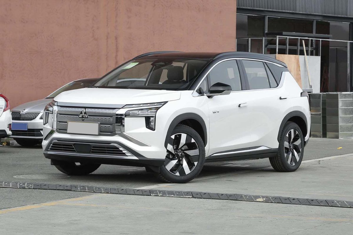 Мицубиси 2022