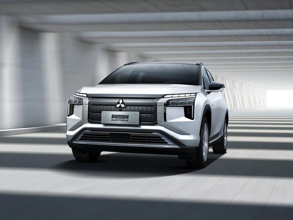 Mitsubishi Airtrek ev
