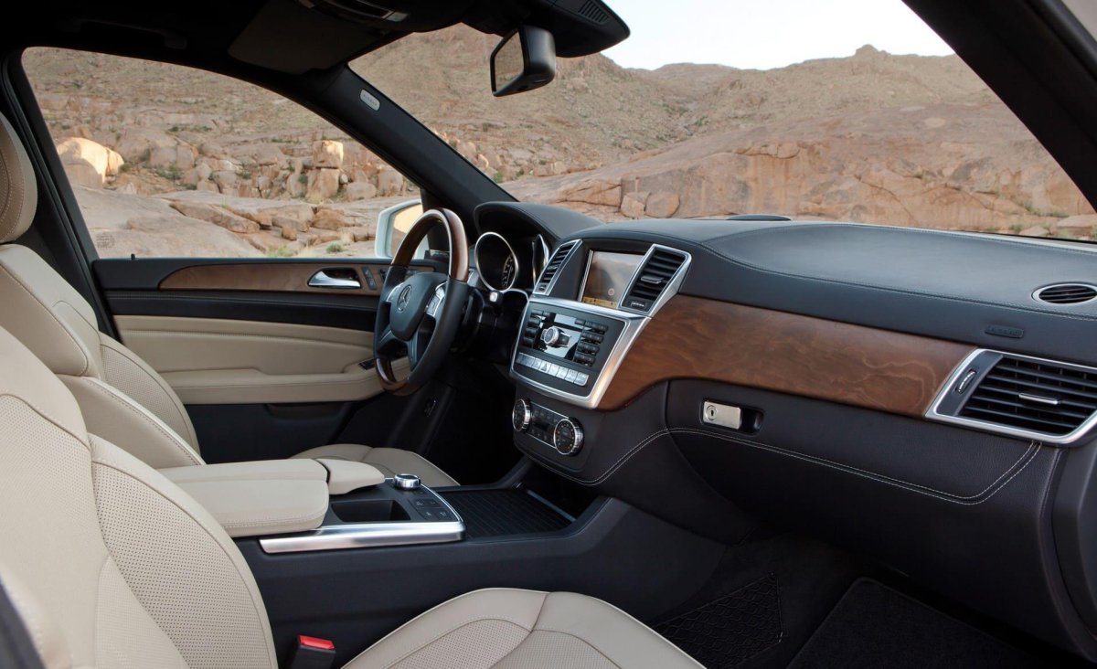 Mercedes Benz ml w166 салон