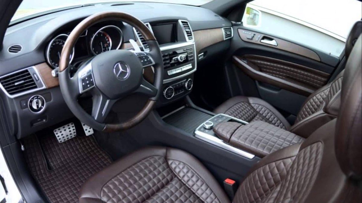 Мерседес мл 63 АМГ салон