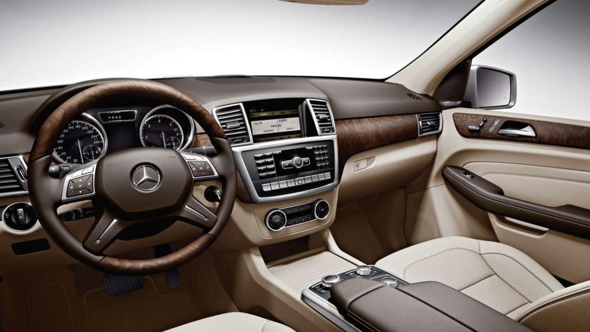 Mercedes Benz m class w166