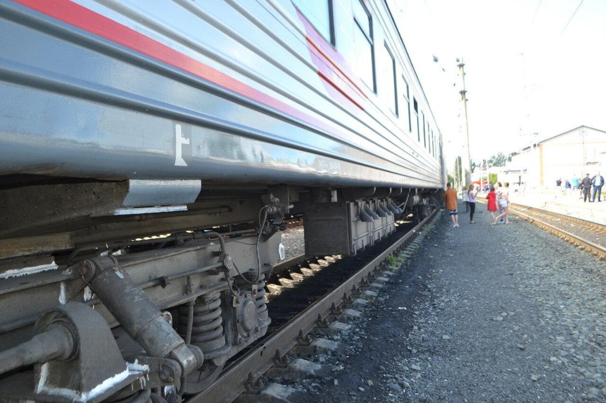 Поезд 233а фото