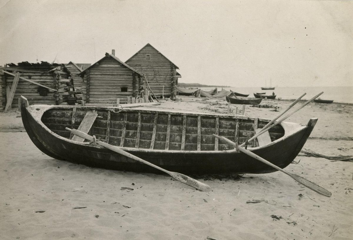 Поморская лодка карбас