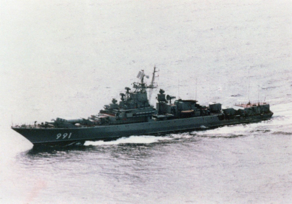 СКР Ленинградский комсомолец Северный флот