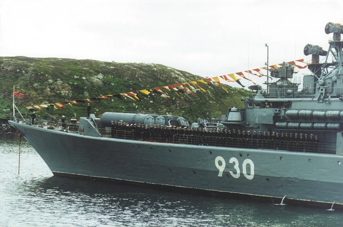 1135 "Ленинградский комсомолец