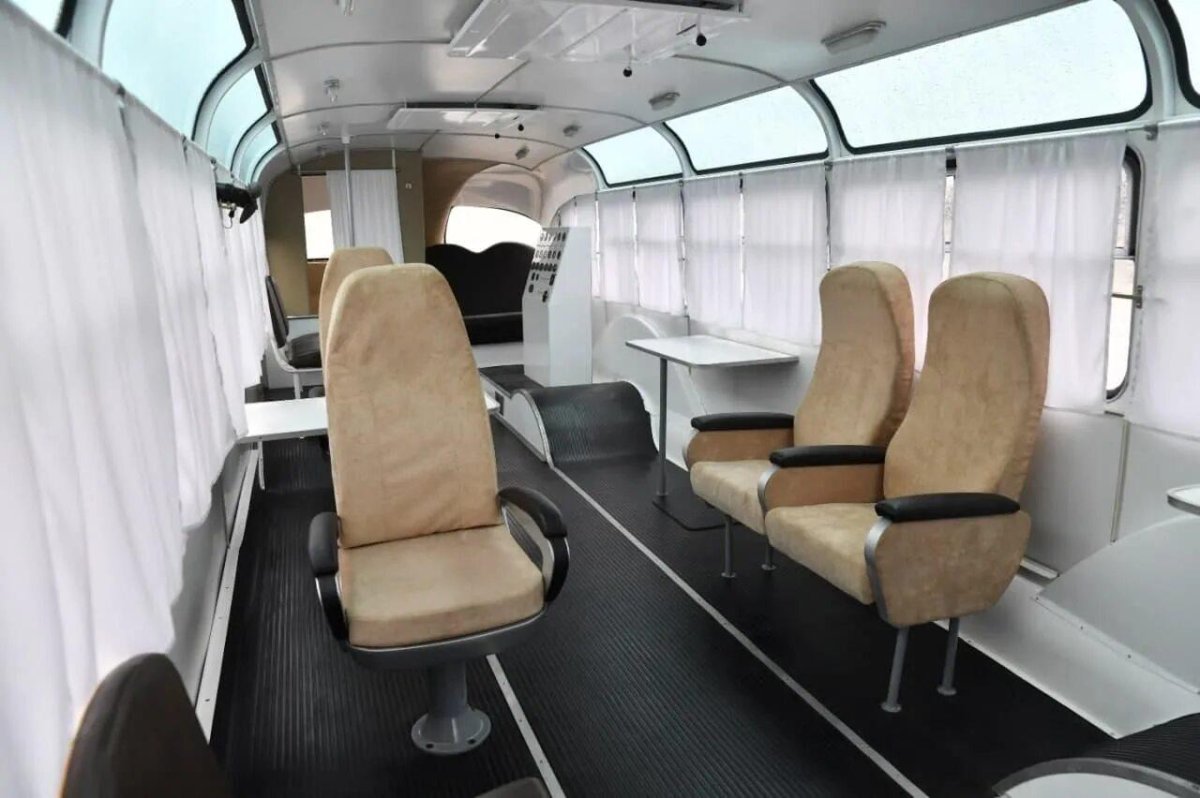 Автобус для Космонавтов