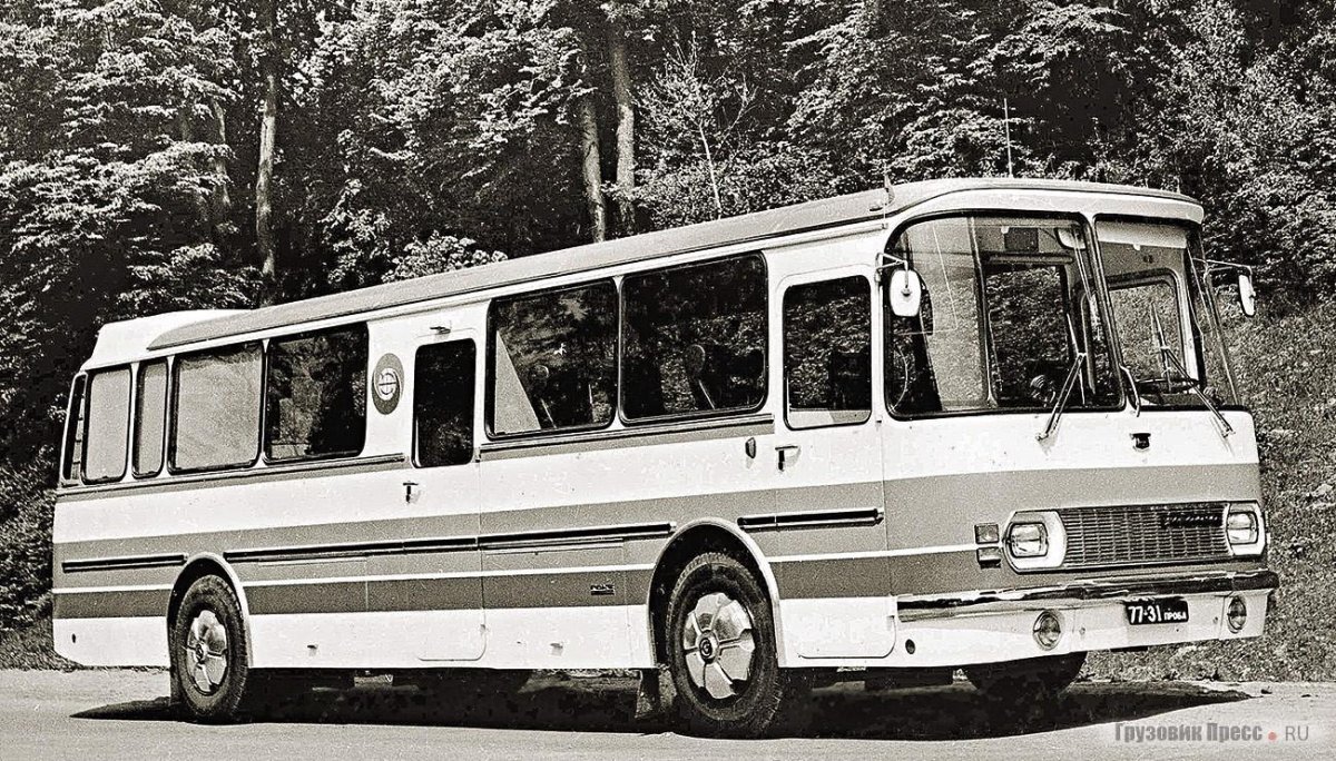 ЛАЗ 699
