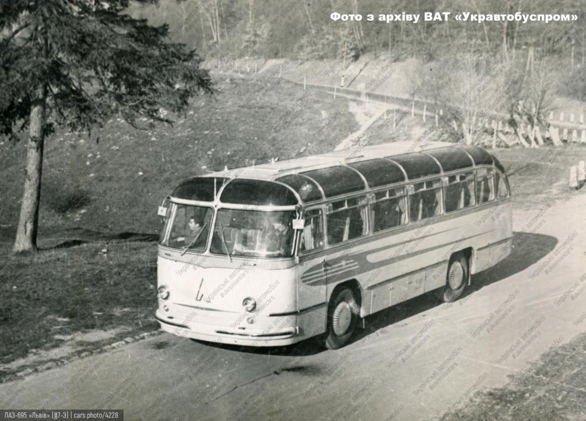 ЛАЗ 695 опытный