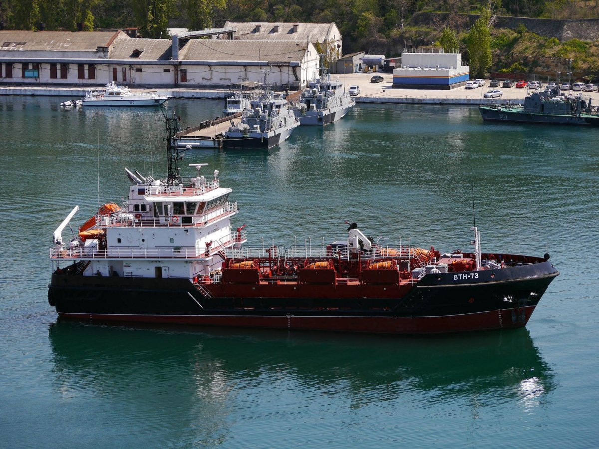 Малый танкер ВТН-73