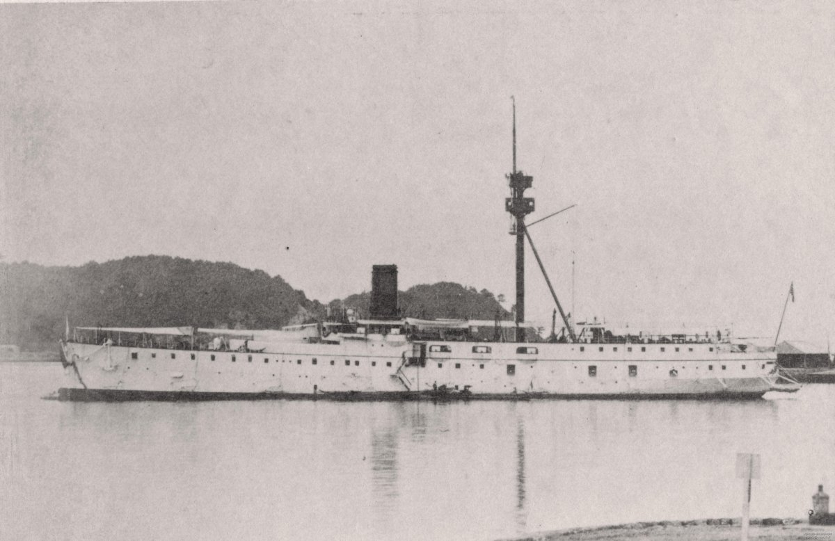 Яхта Ярославна