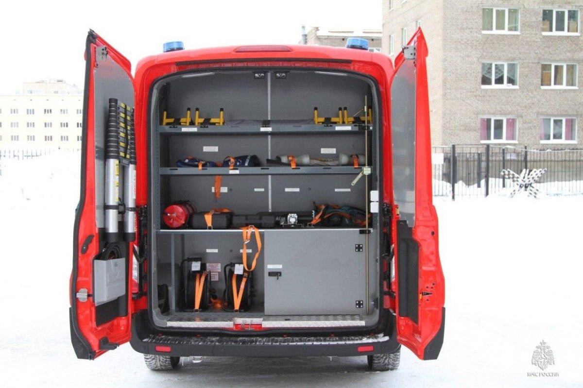 Новые автомобили МЧС