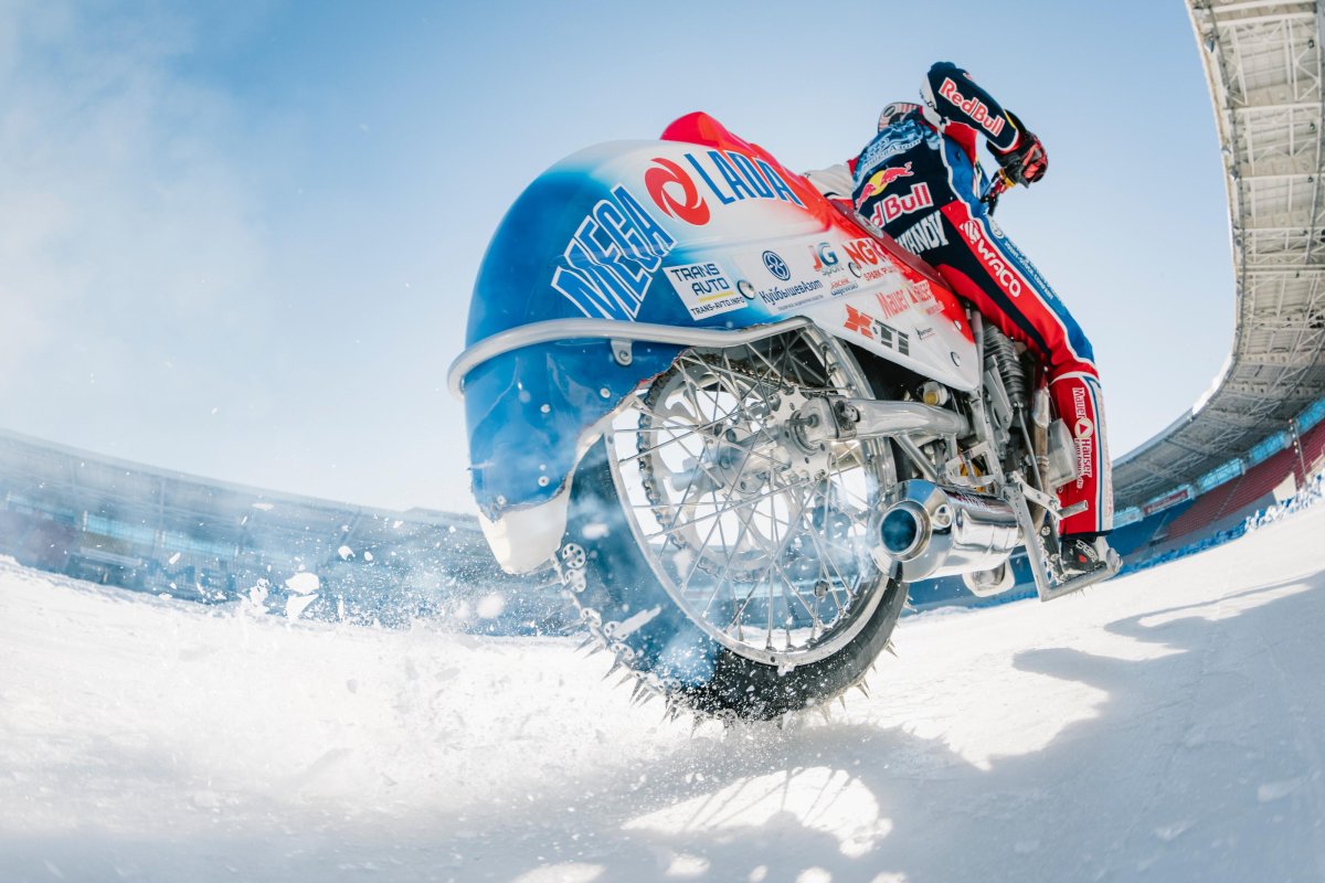 Ледовый спидвей