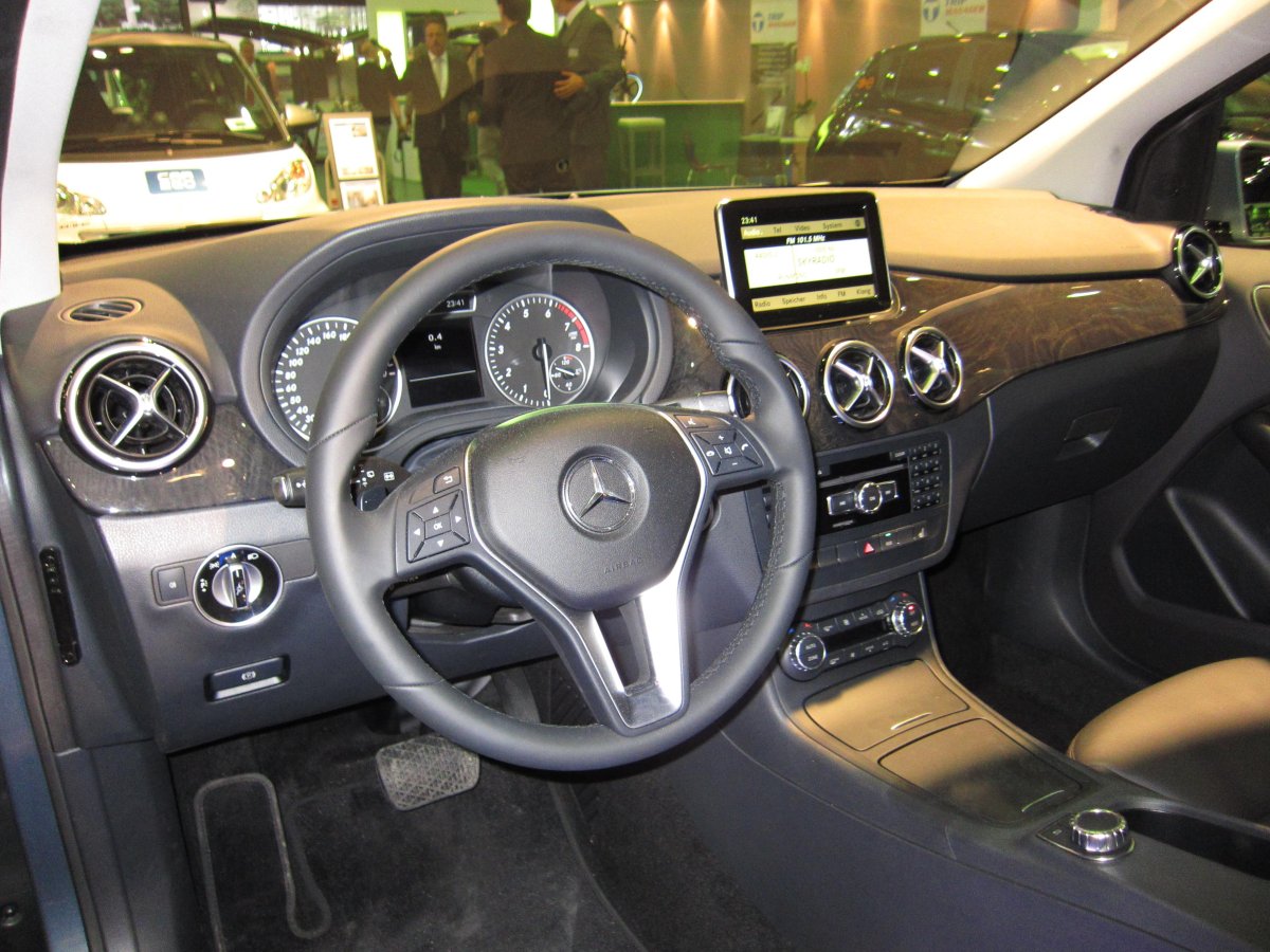 Mercedes b class w246