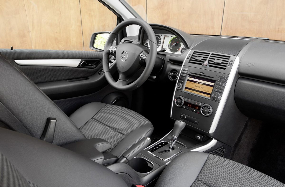 Mercedes w169 салон