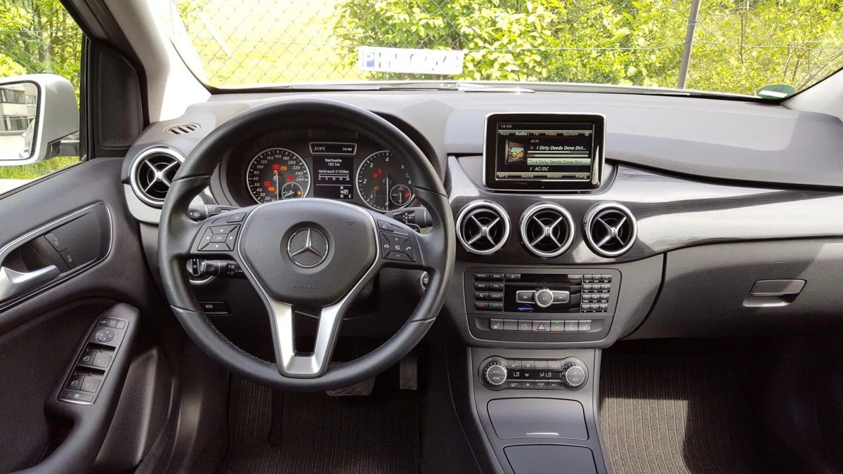 Mercedes Benz b class 246