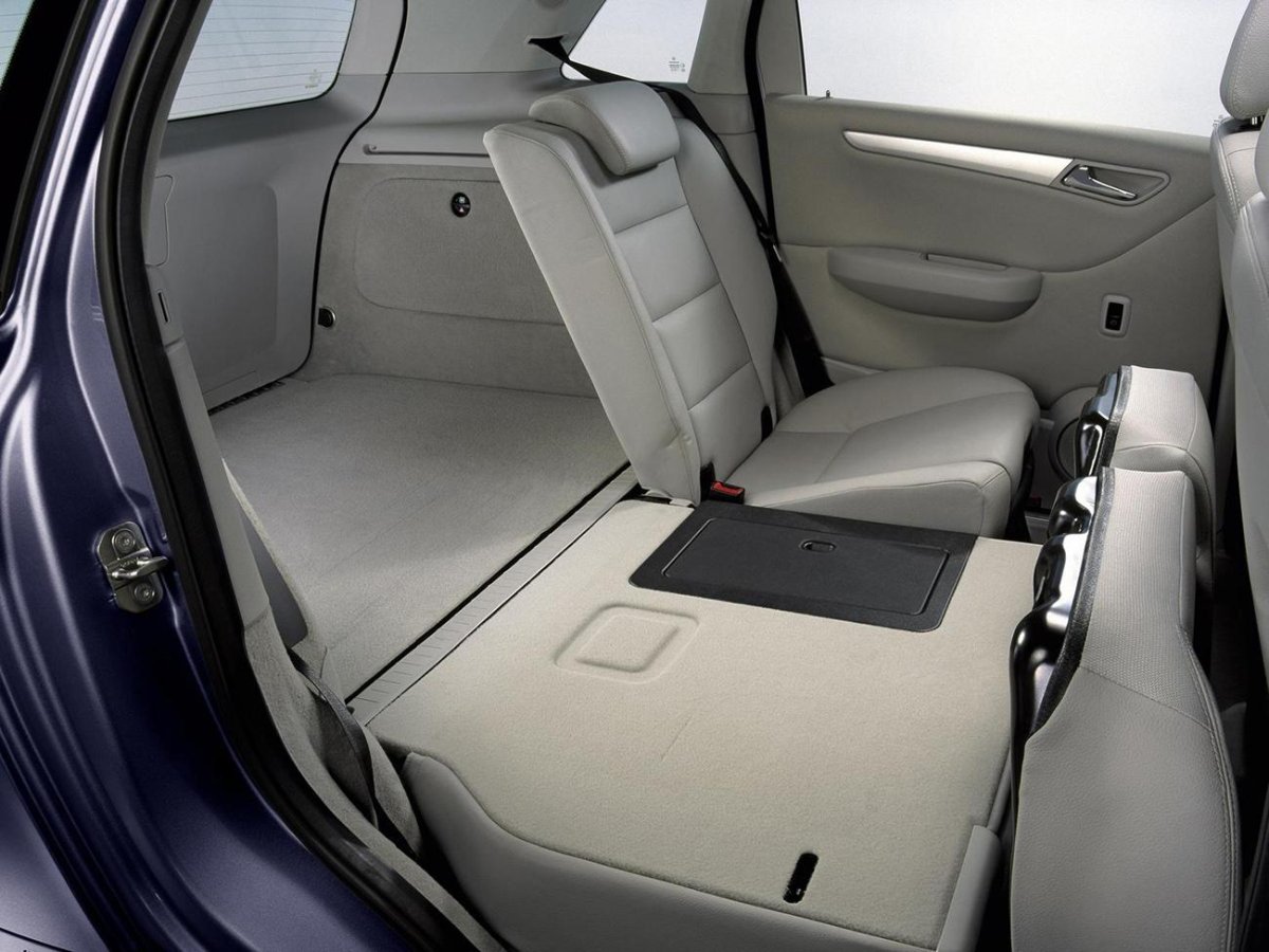 Мерседес Бенц w245