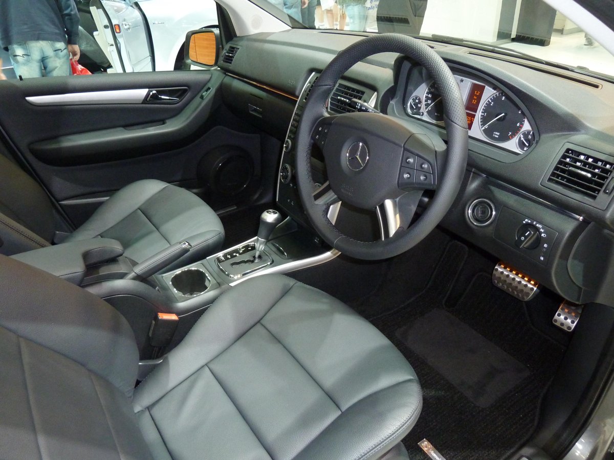 Mercedes Benz b200 w245 салон