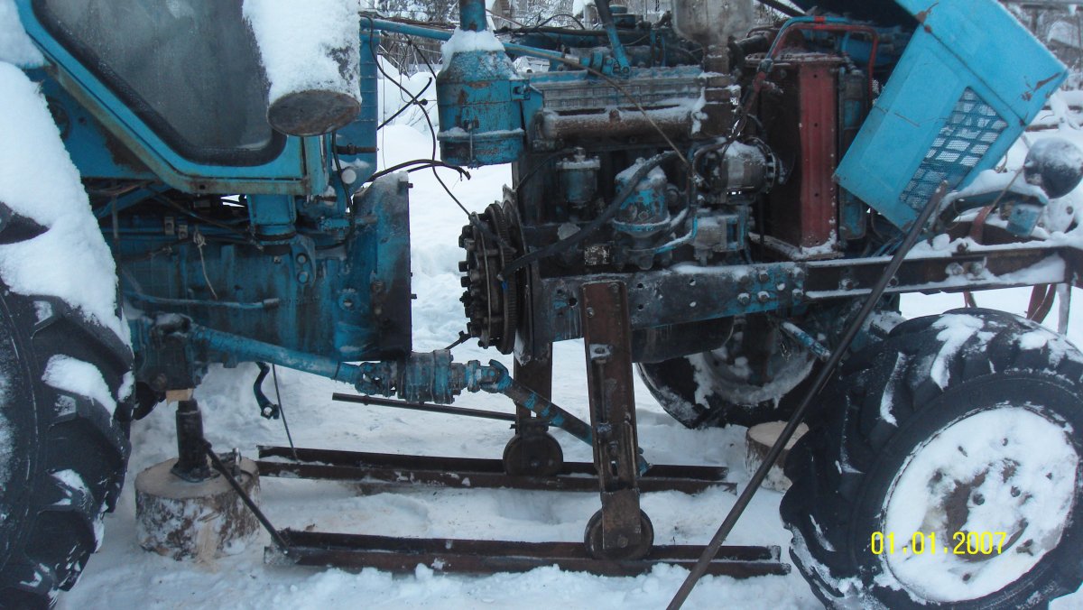 Раскатить трактор МТЗ 80