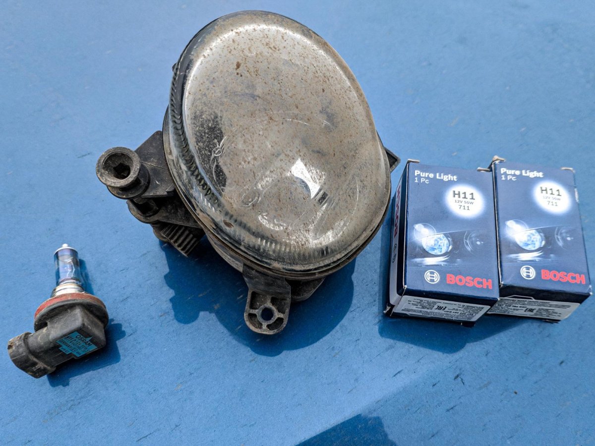 Ауди а6 2003 лампы ПТФ