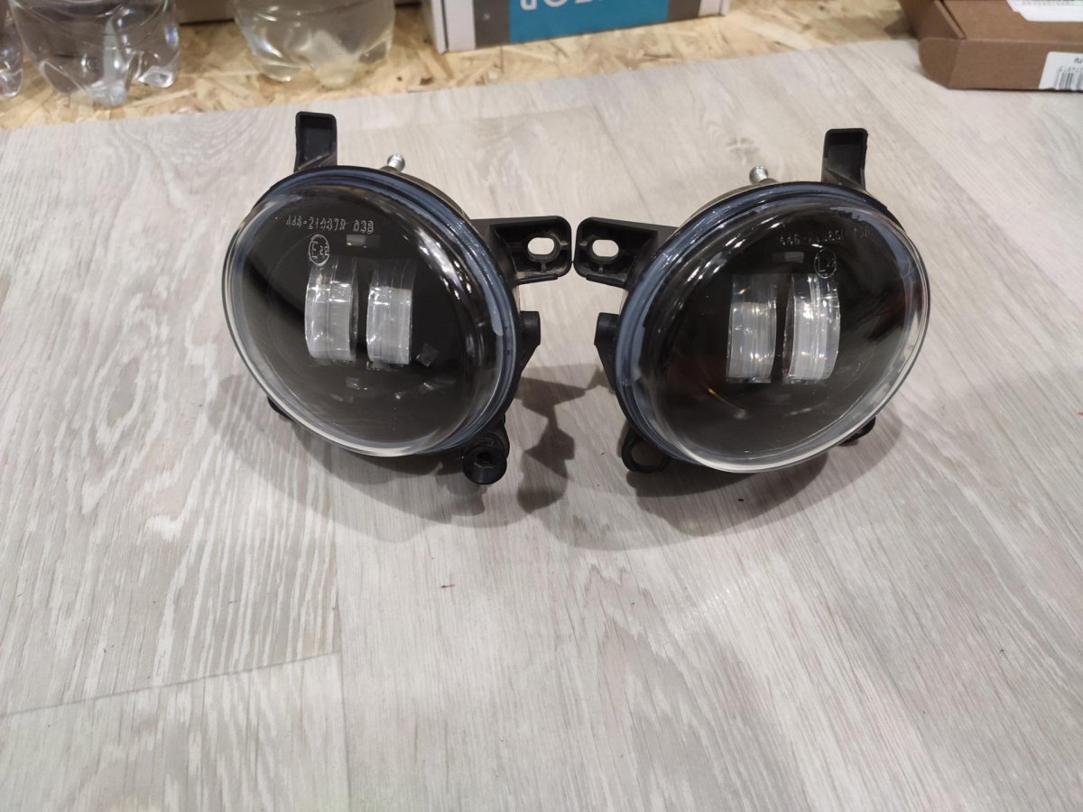 Audi a4 b6 туманки диодные