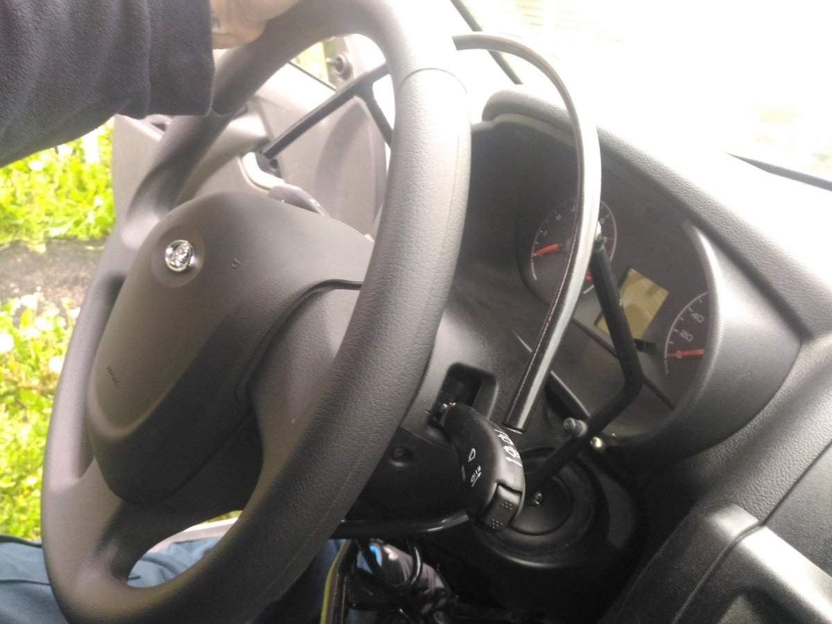 Лада Гранта с ручным управлением