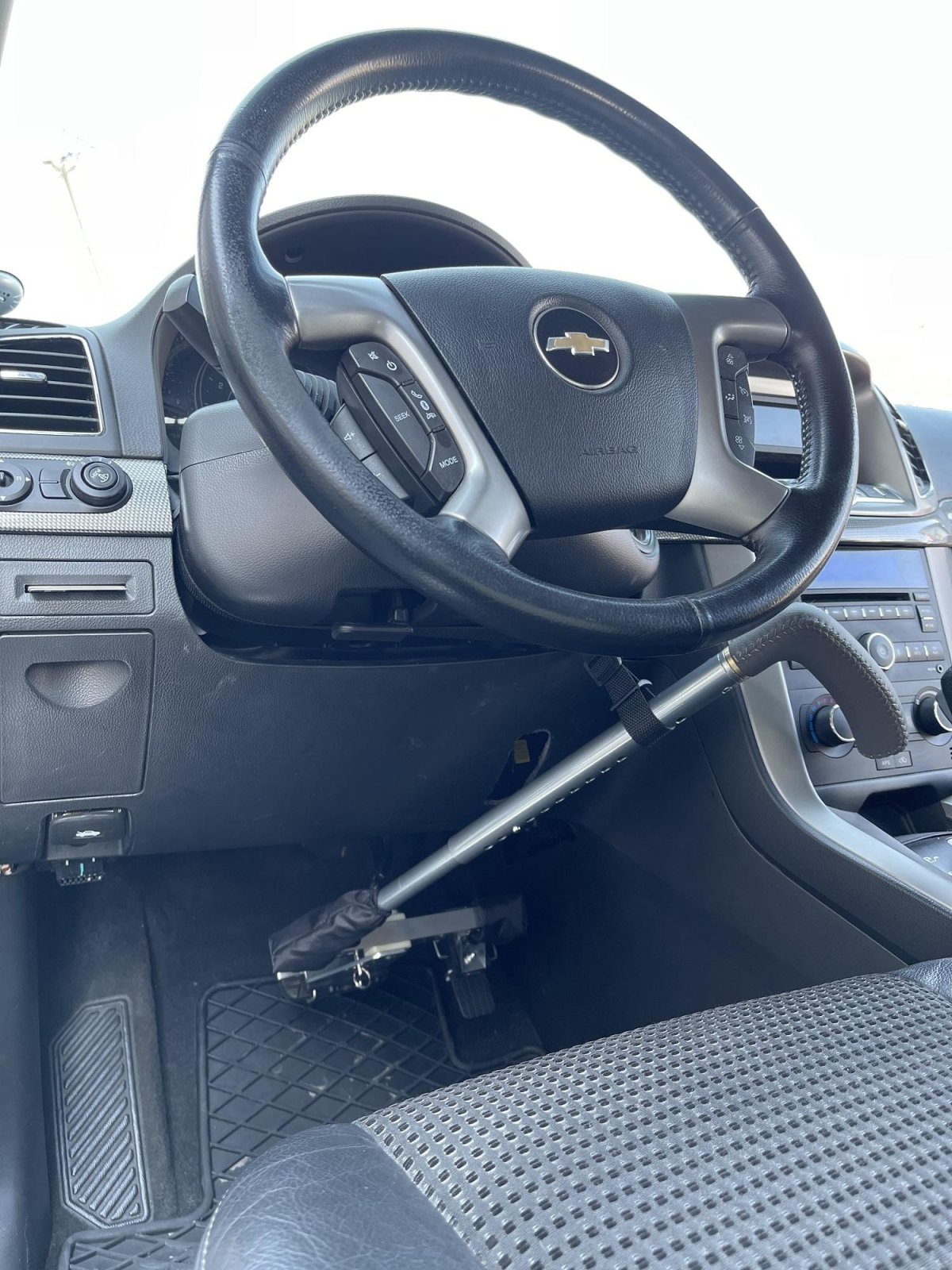 Ручное управление на автомобиль для инвалидов на ВАЗ 2107