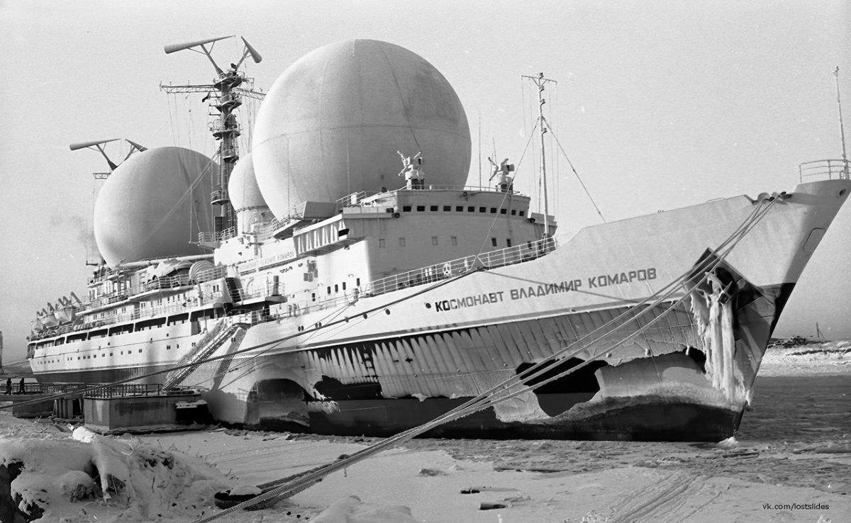 НИС космонавт Владимир комаров