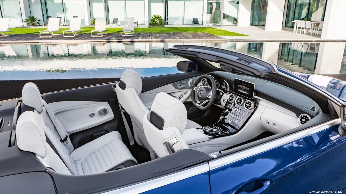 Mercedes Benz Cabriolet 2022