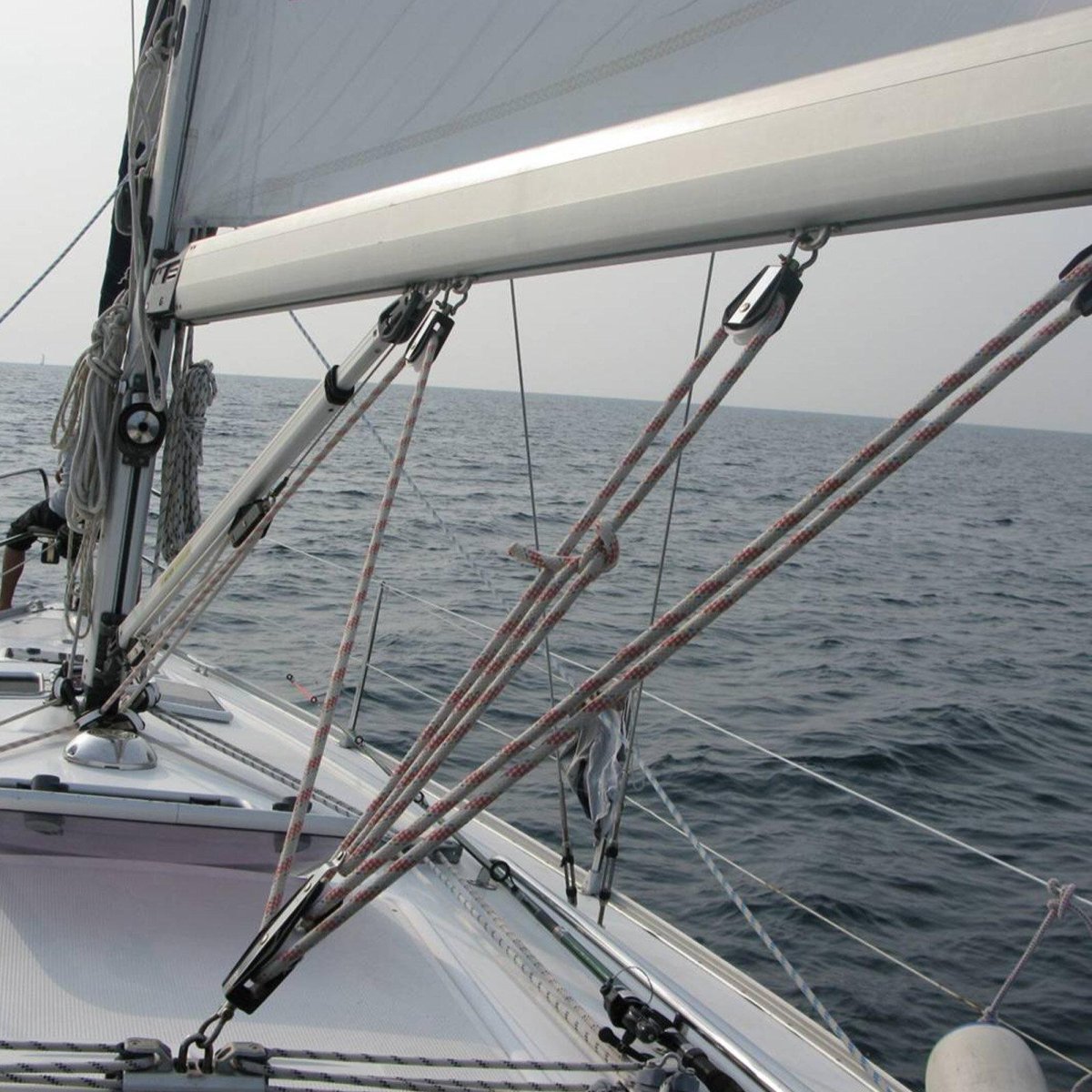 Бегучий такелаж парусной яхты