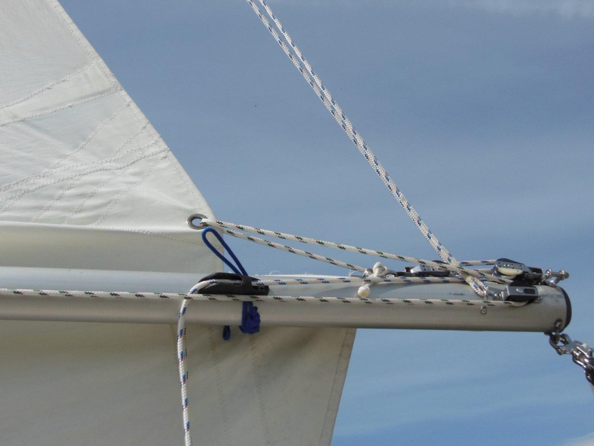 Стаксель шкот