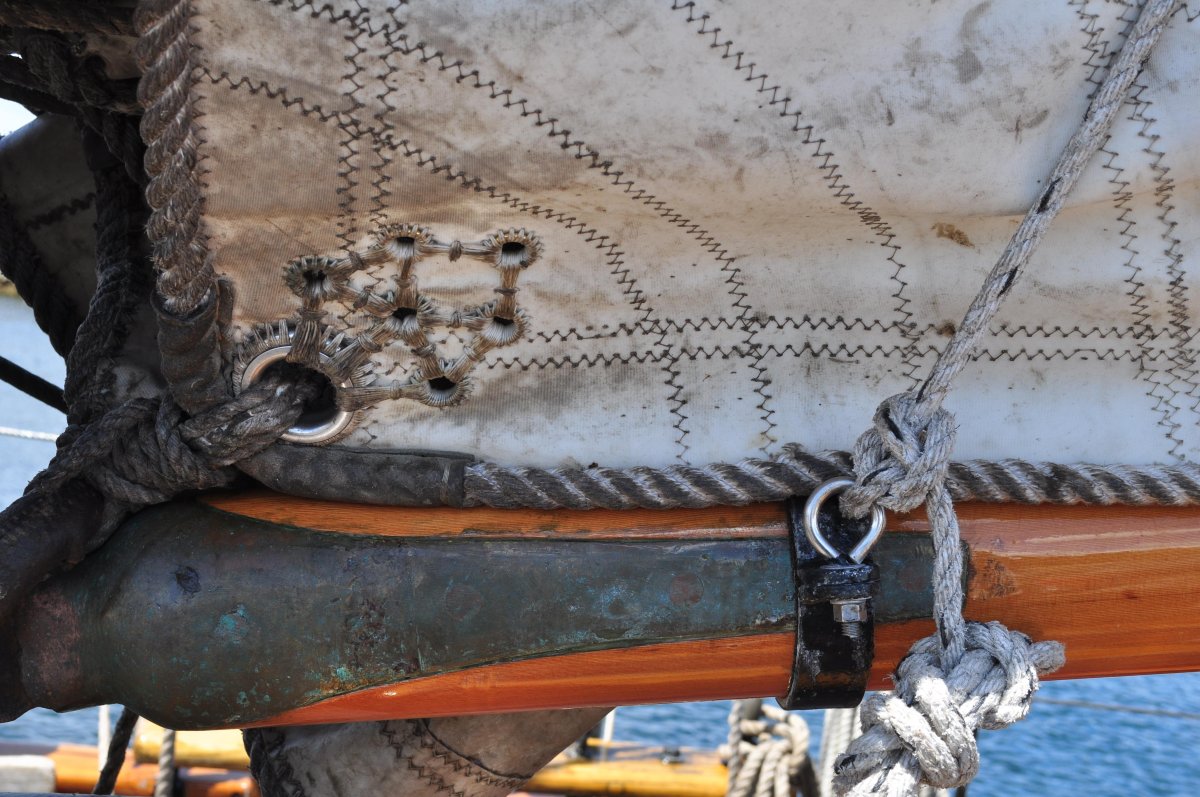 Крепление паруса