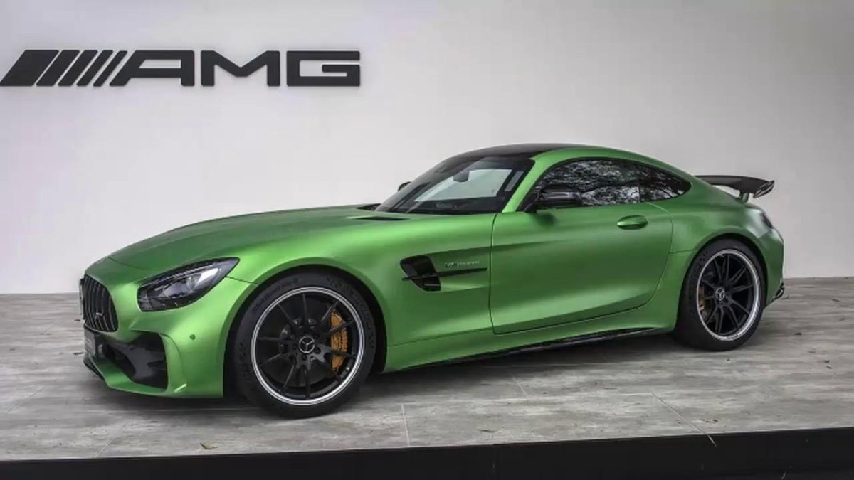 Mercedes AMG GTR