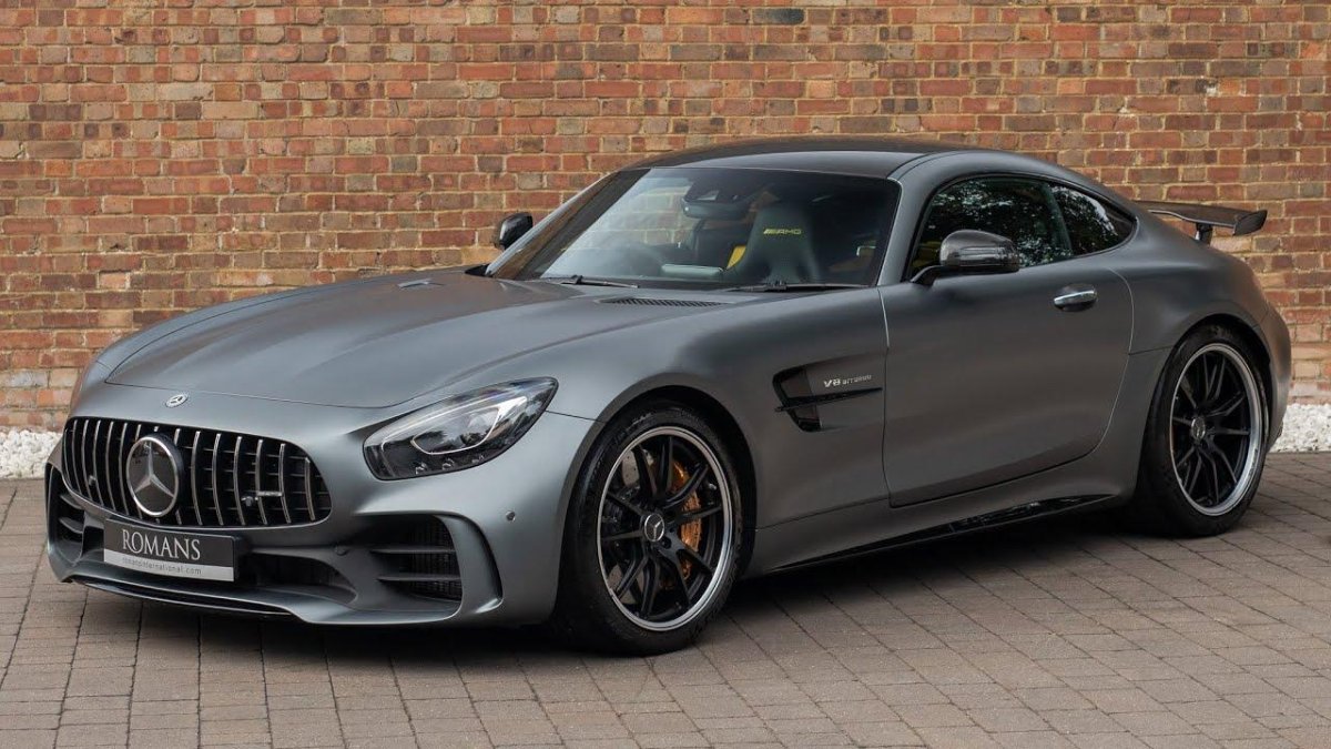 Mercedes Benz GTR AMG 2021