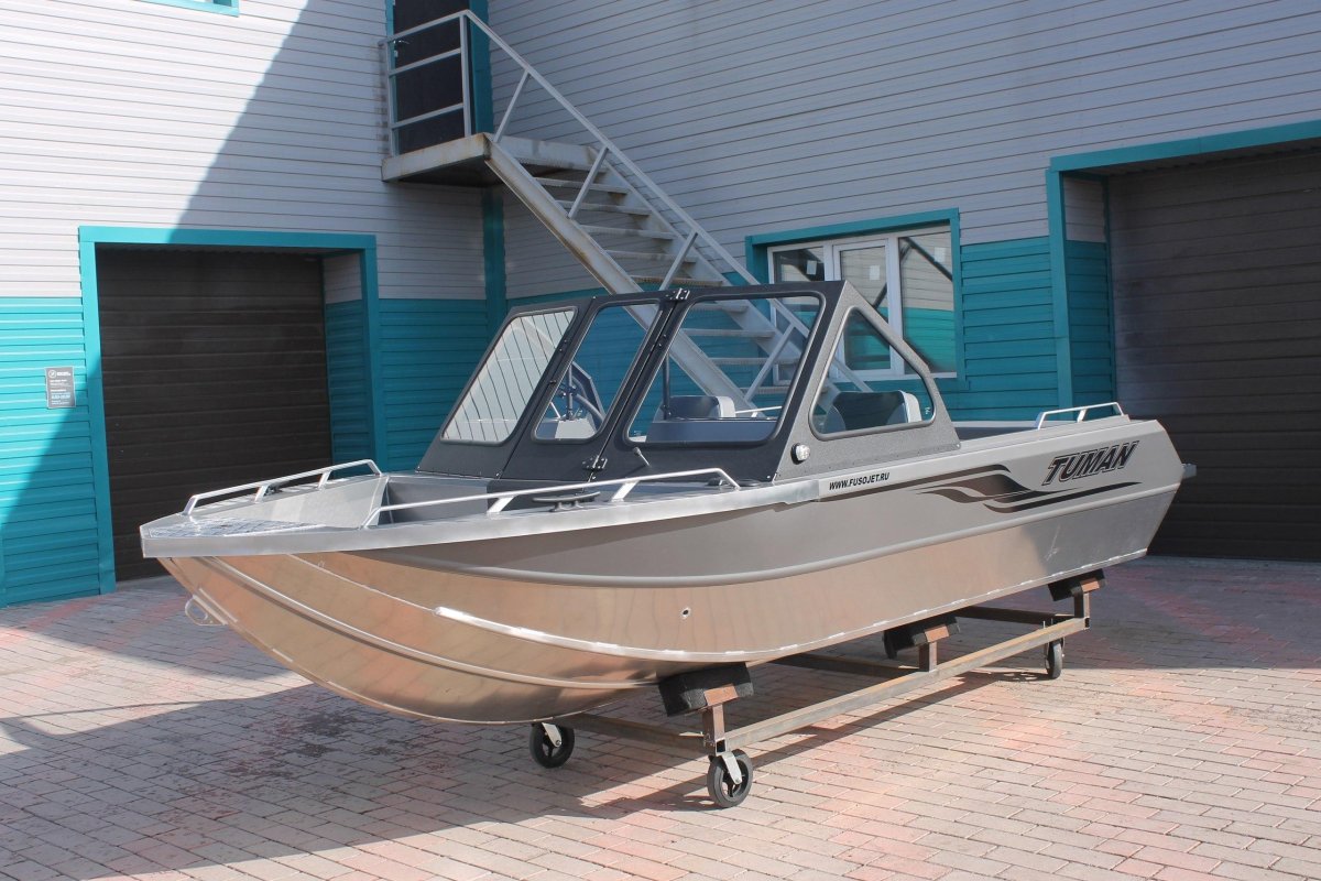 Лодка туман 470