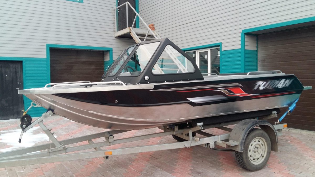 Туман 510 лодка