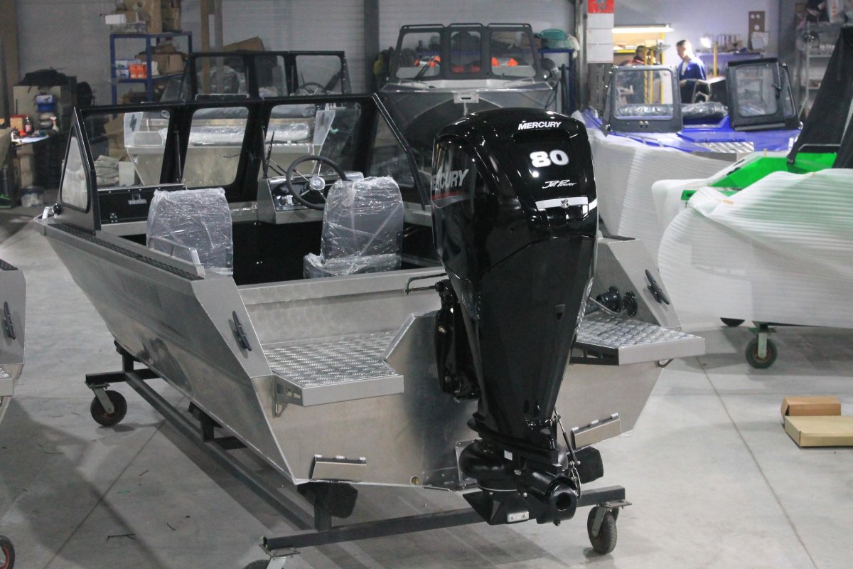 Туман 510 лодка