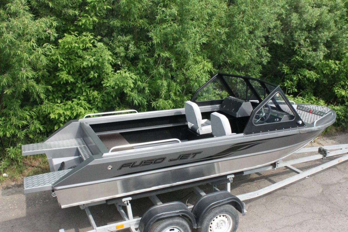 Туман 510 лодка