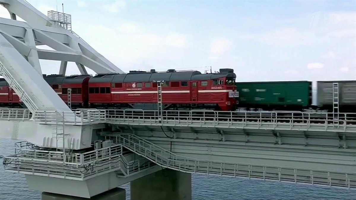 Крымский мост через Керченский пролив