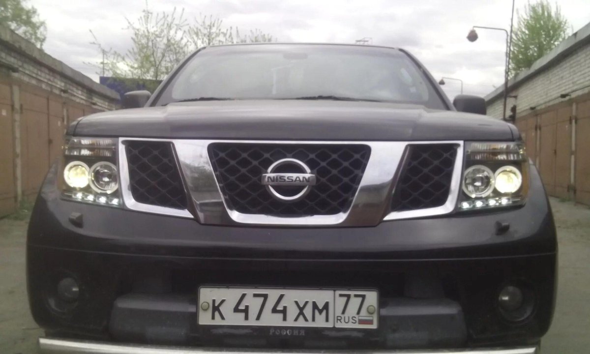 Nissan Pathfinder r51 фары